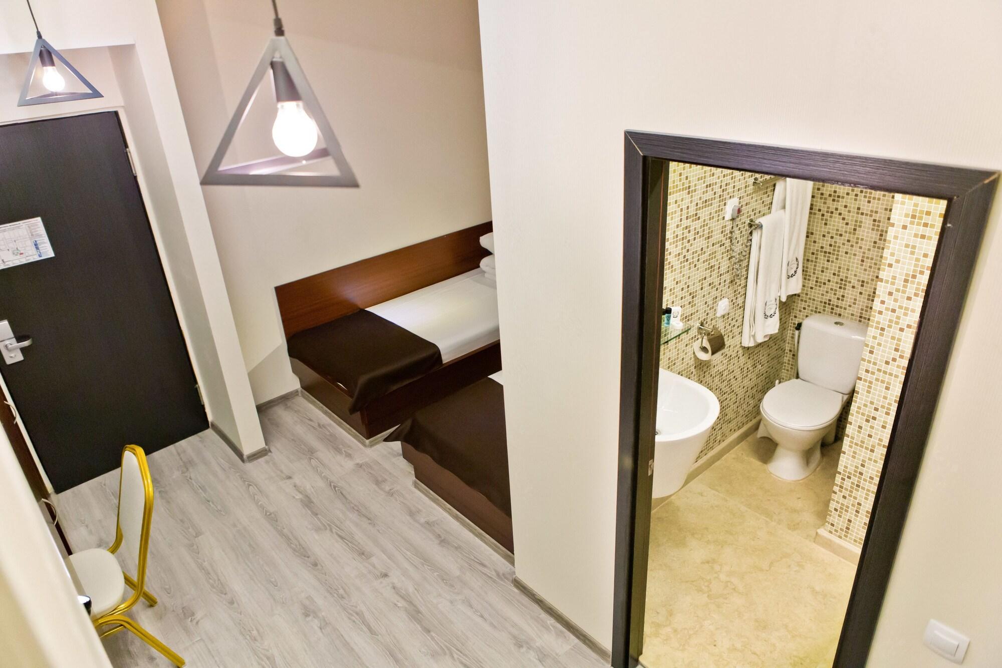 Hotel Olsi Кишинёв Экстерьер фото